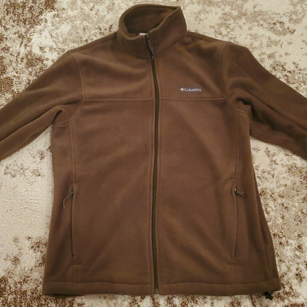 Columbia zip up fleece jacket